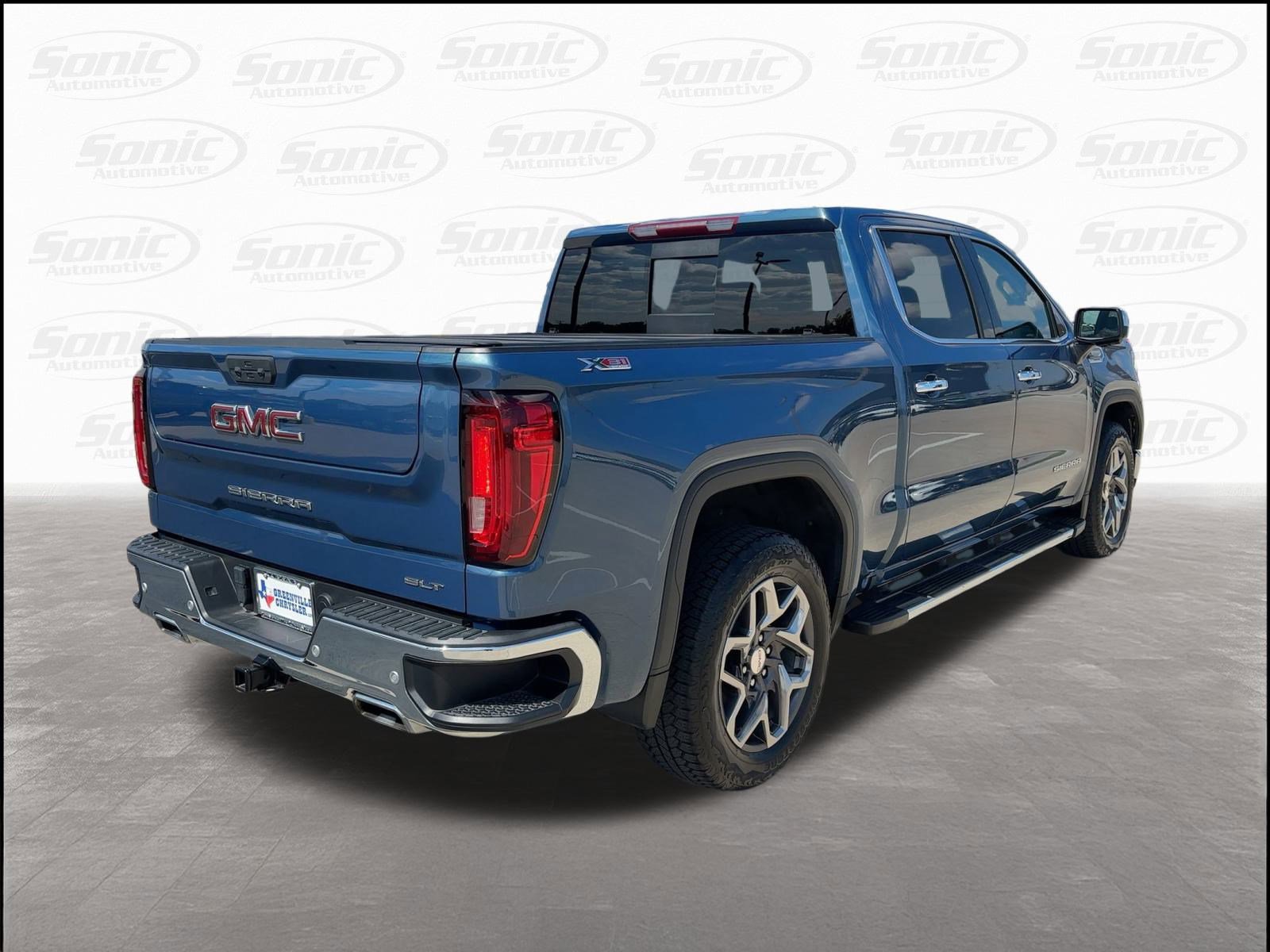 2024 Gmc Sierra 1500 SLT photo 8