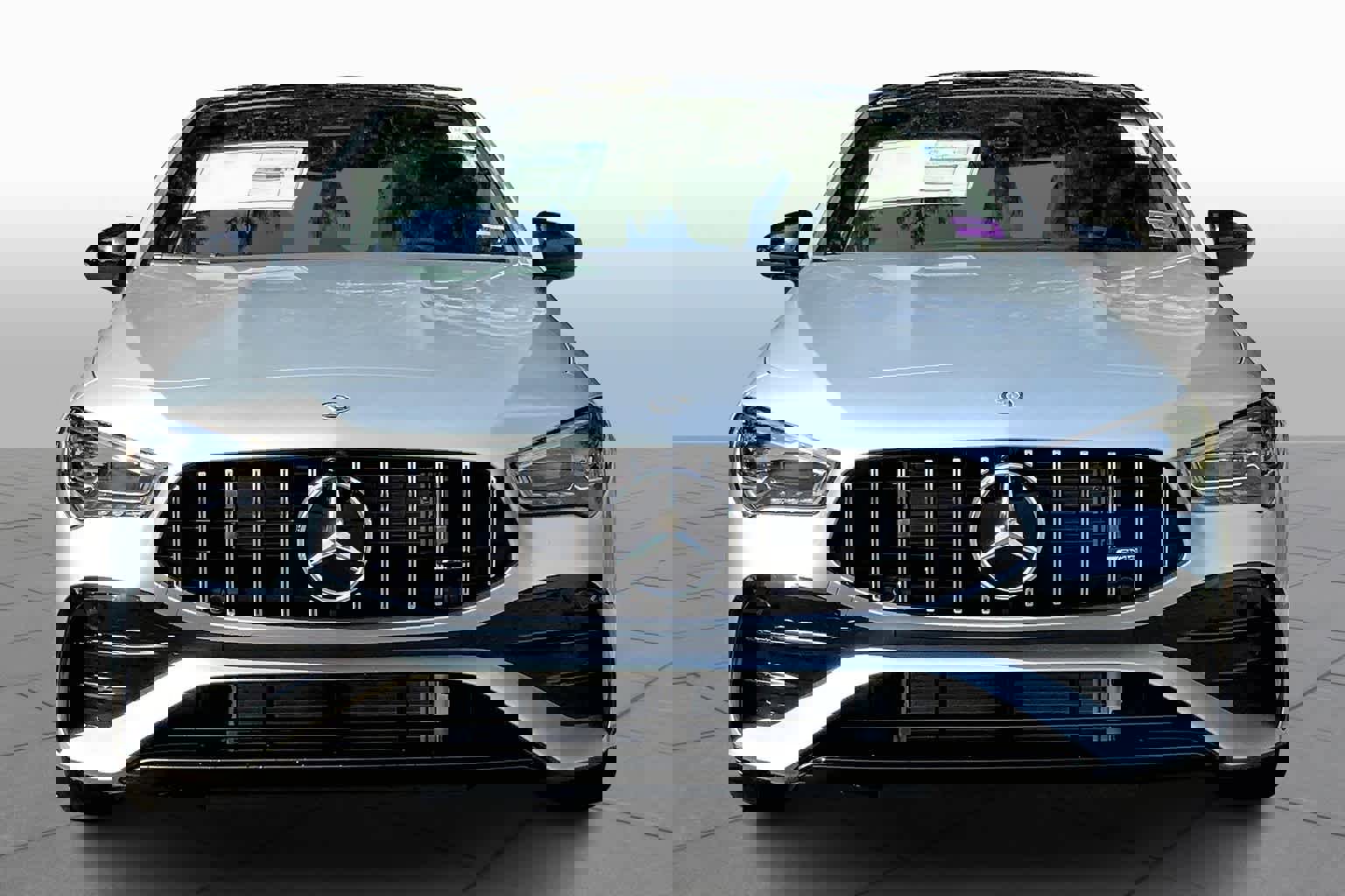 2025 Mercedes Benz CLA 35 4MATIC photo 3
