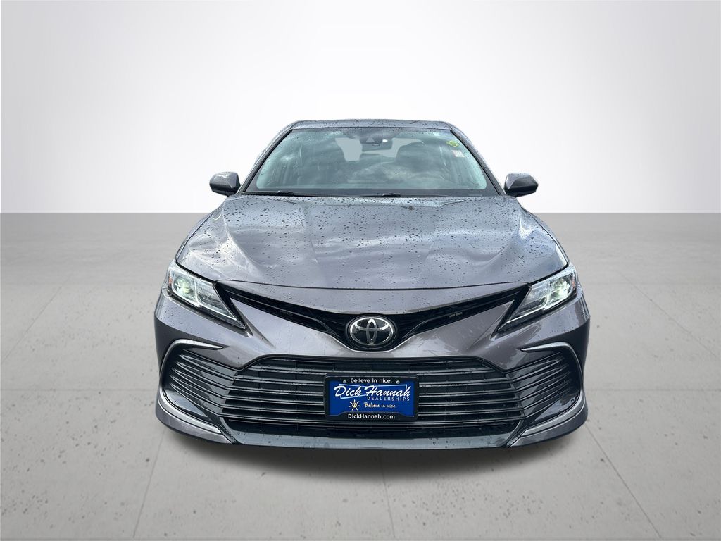 2023 Toyota Camry LE photo 2