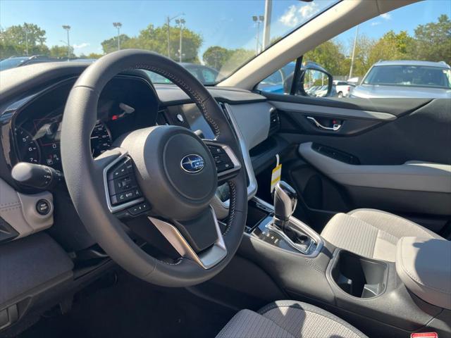 2025 Subaru Outback Premium photo 4