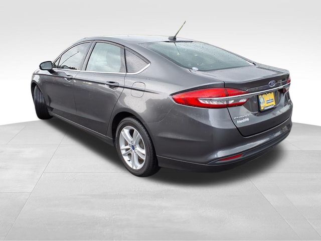 2018 Ford Fusion SE photo 4