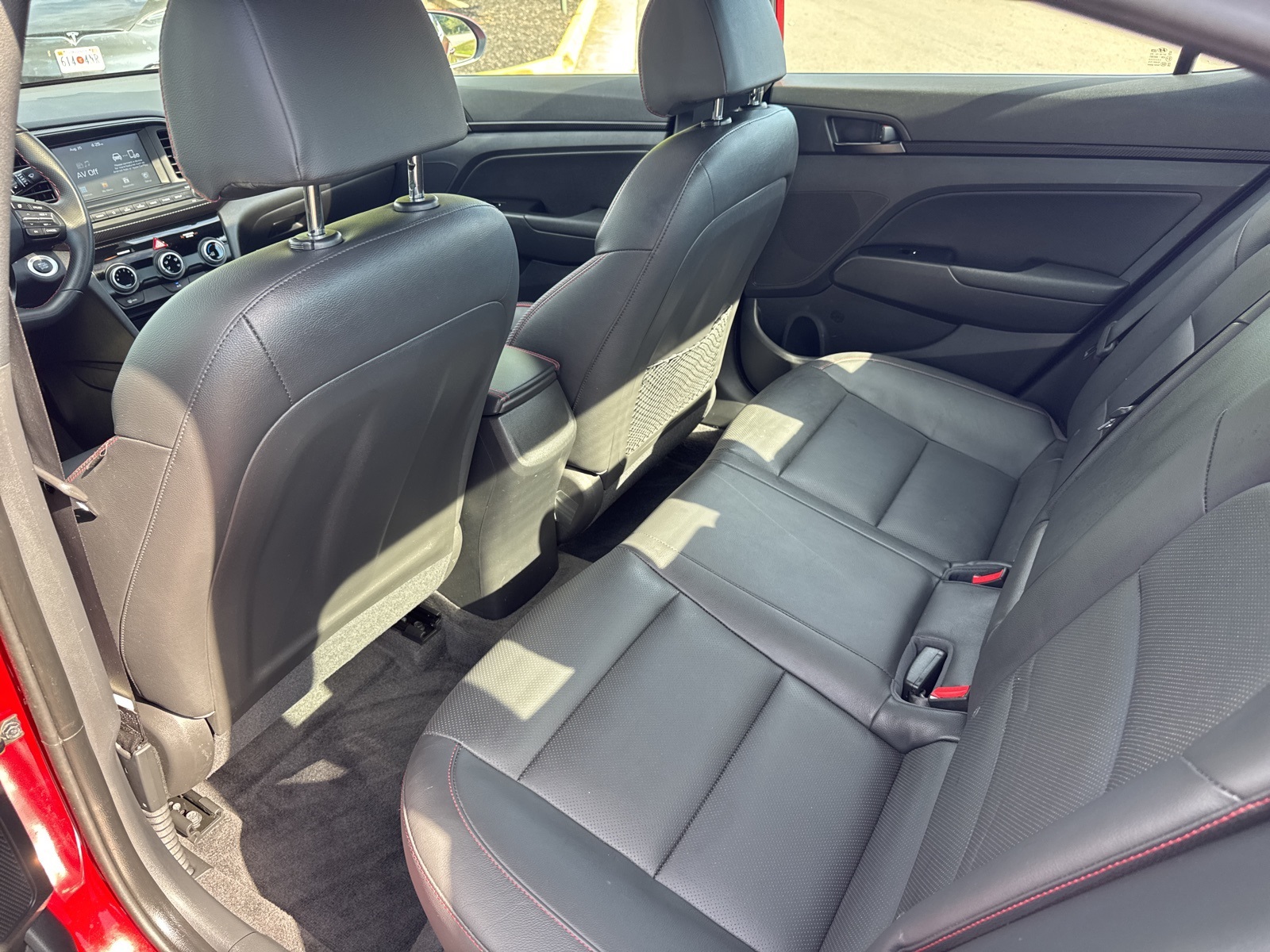 2019 Hyundai Elantra Sport photo 17