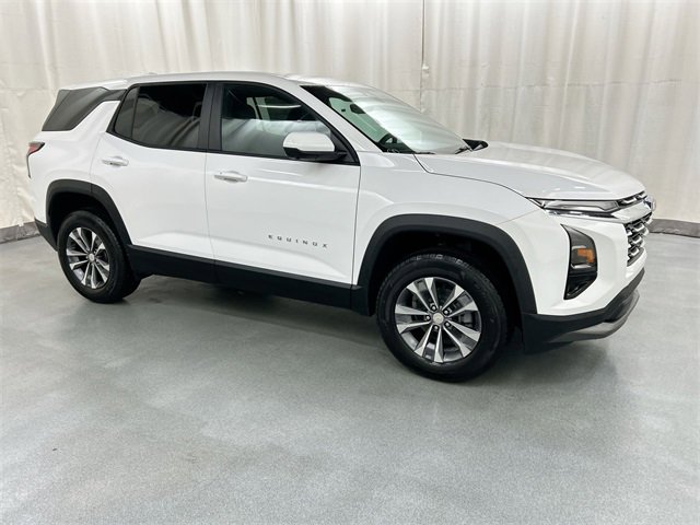 2026 Chevrolet Equinox LT's photo