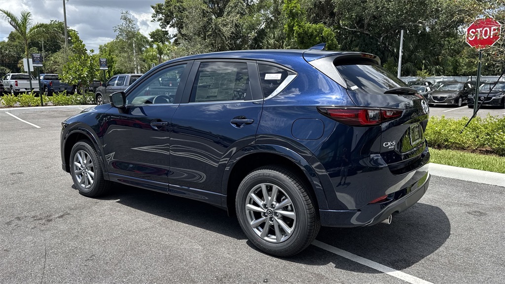 2025 Mazda CX-5 2.5 Select photo 12