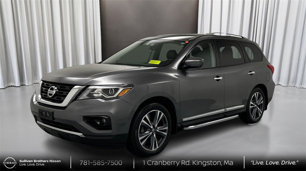 Used 2019 Gray Nissan Platinum image 1