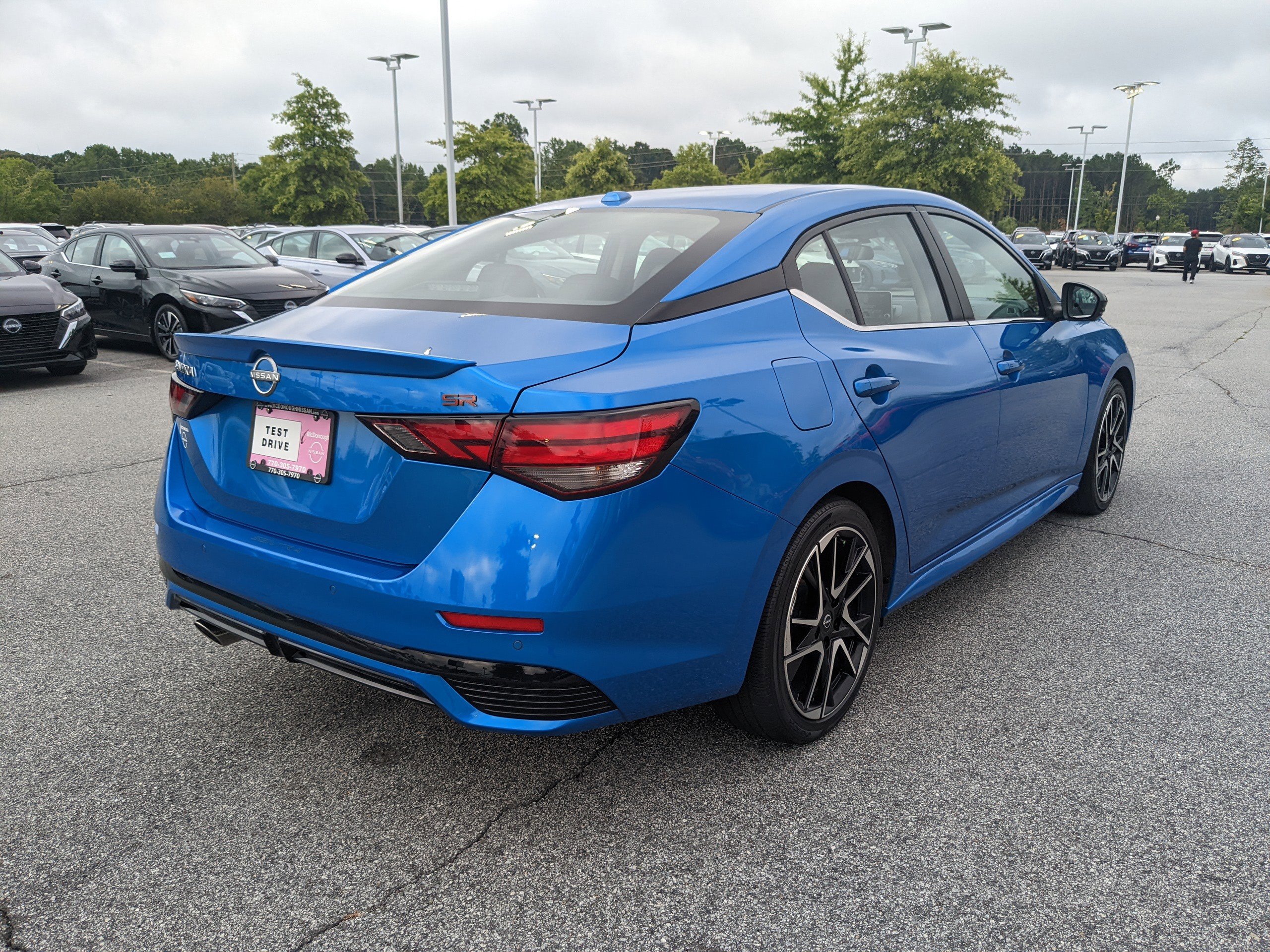 2024 Nissan Sentra SR photo 3