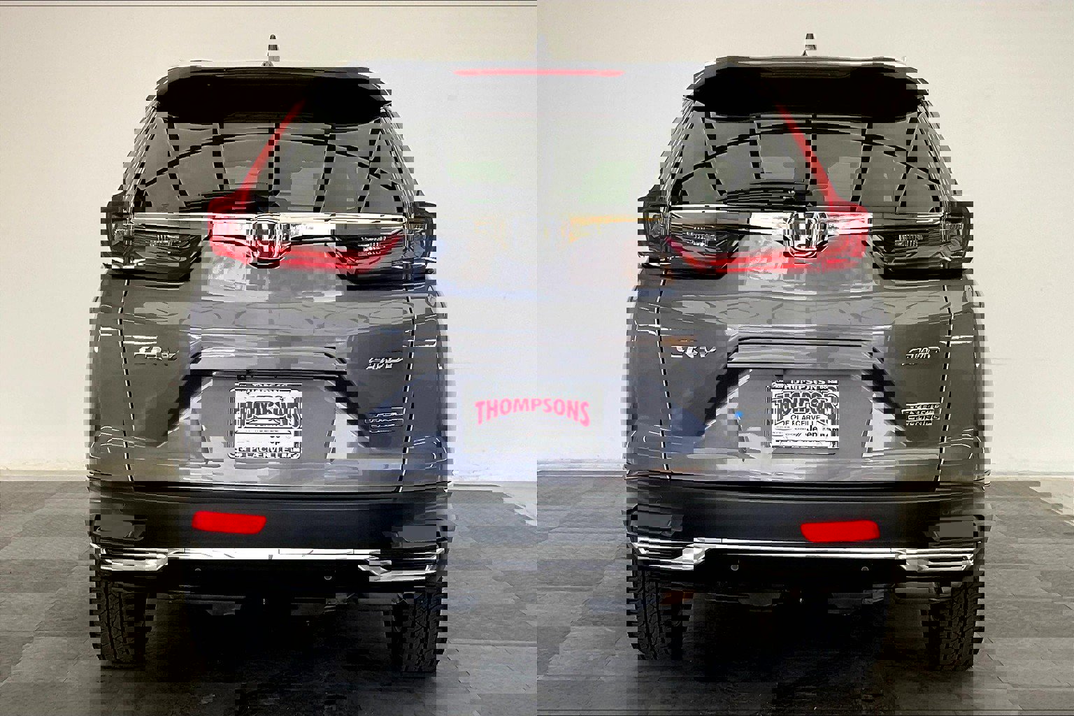 2022 Honda CR-V Hybrid Touring photo 3