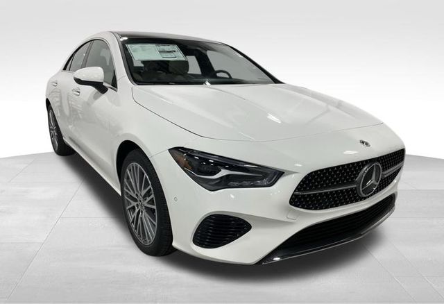 2025 Mercedes Benz CLA 250 4MATIC photo 4