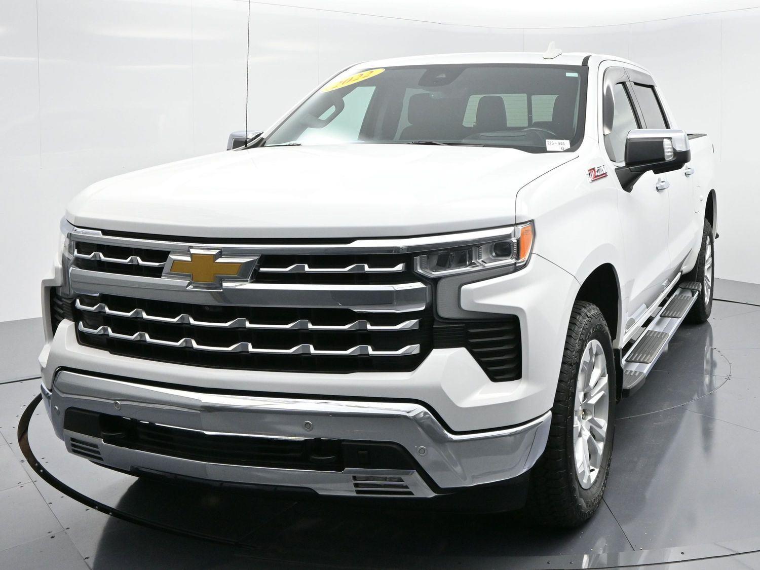 2022 Chevrolet Silverado 1500 LTZ photo 3
