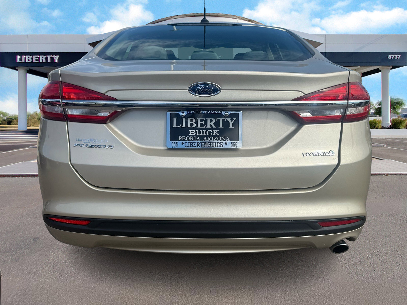 2018 Ford Fusion Hybrid S photo 4