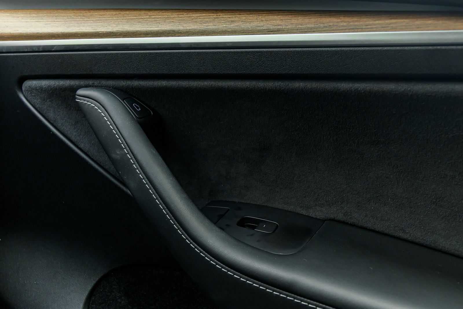 2023 Tesla Model Y Long Range photo 20