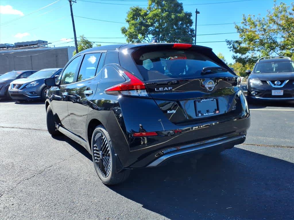 2025 Nissan Leaf SV Plus photo 7