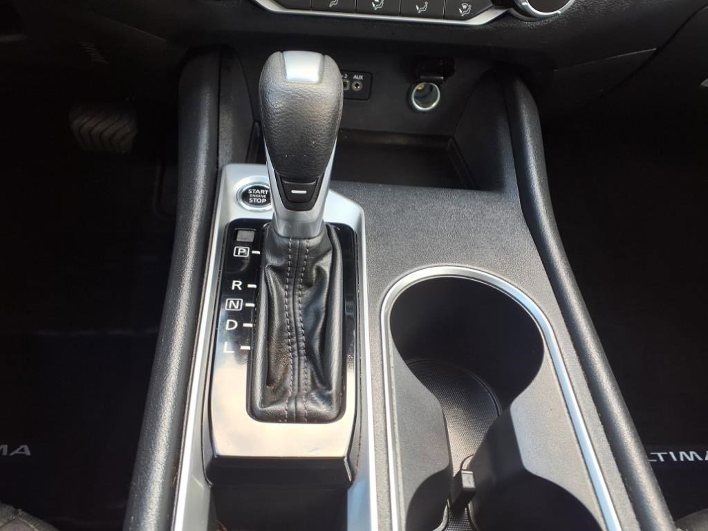 2022 Nissan Altima 2.5 SV photo 25