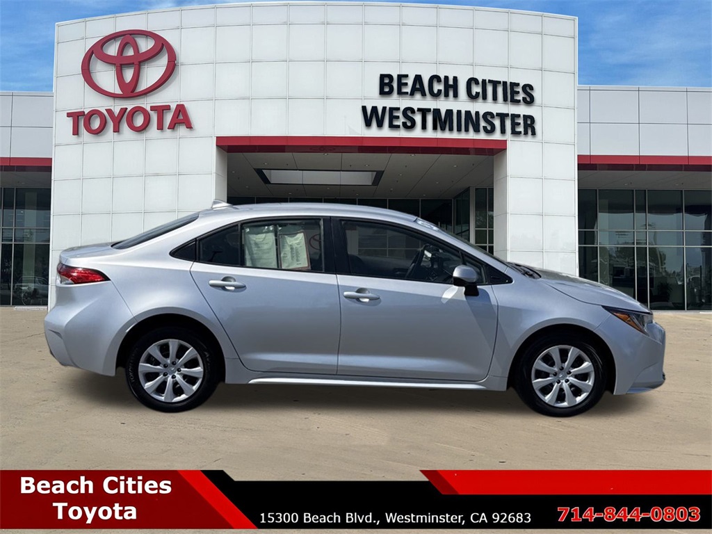 2024 Toyota Corolla LE photo 13