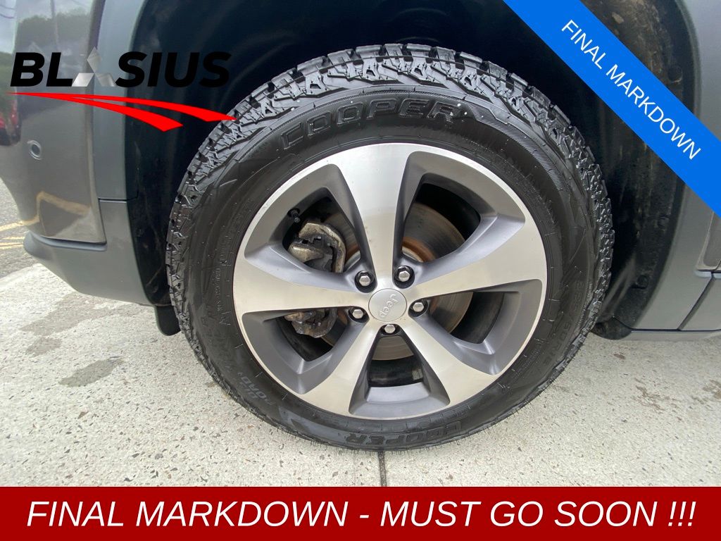 2021 Jeep Cherokee Limited photo 2