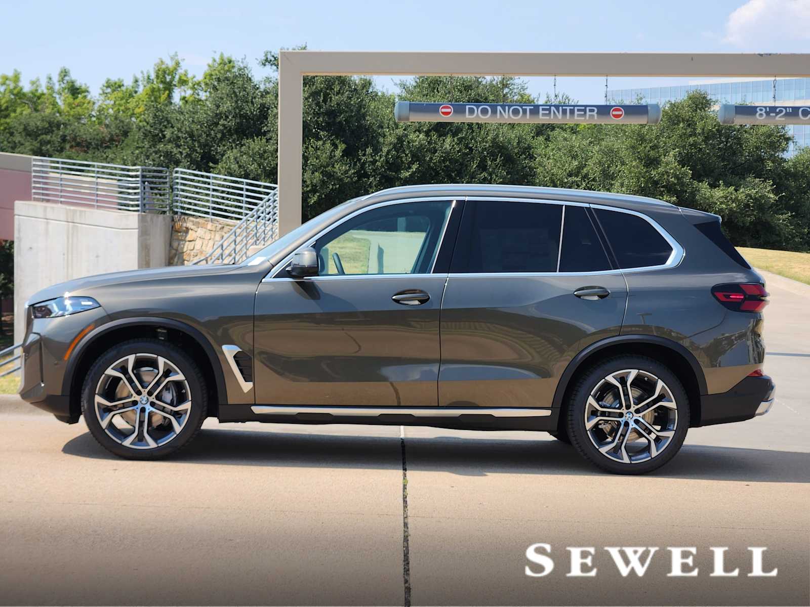 2026 Bmw X5 xDrive40i photo 2