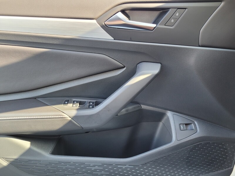 2025 Volkswagen Jetta Sport photo 17