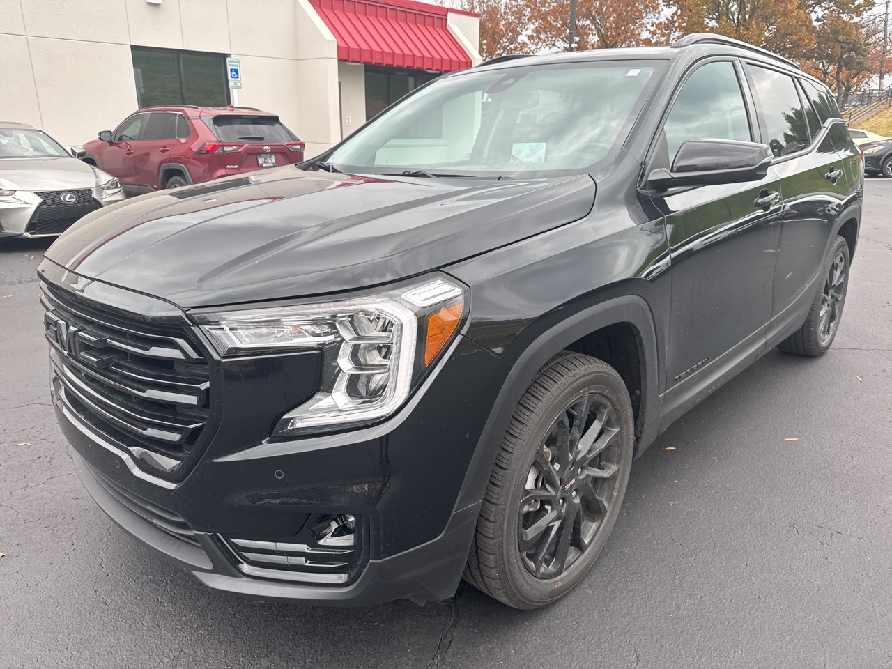 2024 GMC Terrain SLT's photo