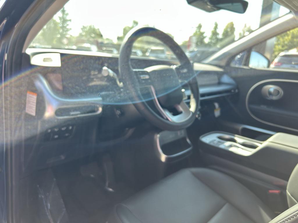2026 Hyundai Ioniq Limited photo 9