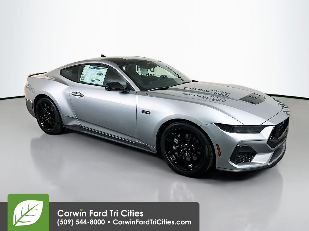 2025 Ford Mustang GT Premium's photo