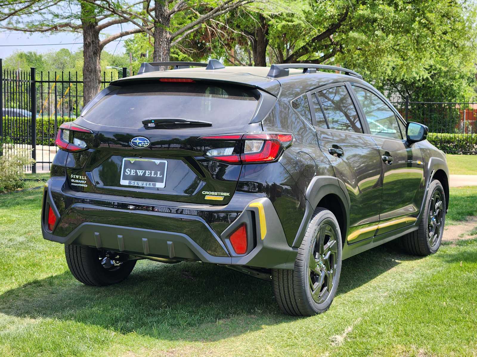 2025 Subaru Crosstrek Sport photo 2