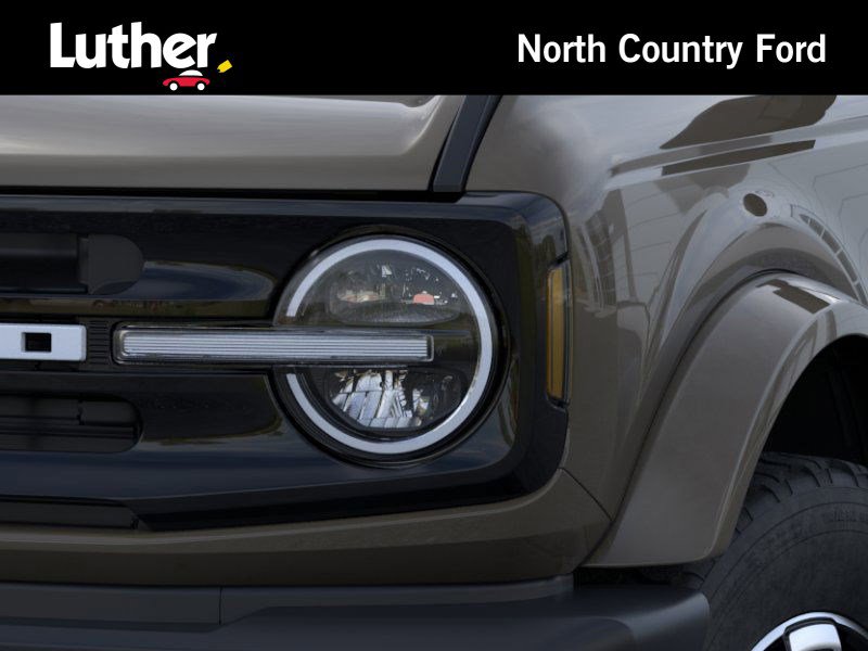 2025 Ford Bronco Outer Banks photo 18