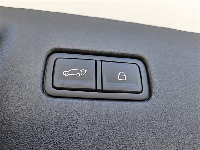 2026 Hyundai Palisade SEL photo 12