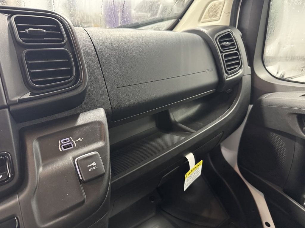 2024 Ram ProMaster 3500 Cutaway photo 26