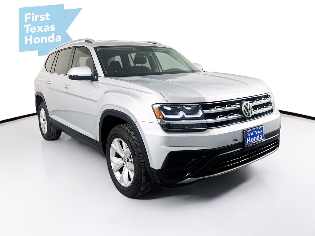 2019 Volkswagen Atlas S's photo