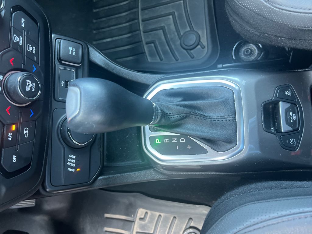 2021 Jeep Renegade Limited photo 30