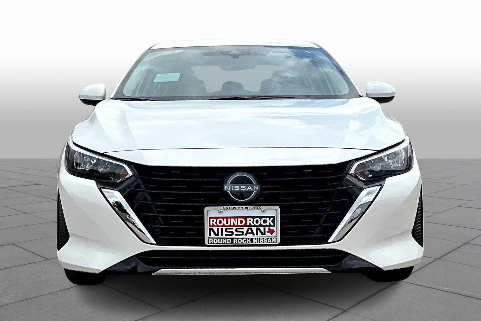 2025 Nissan Sentra SV photo 3