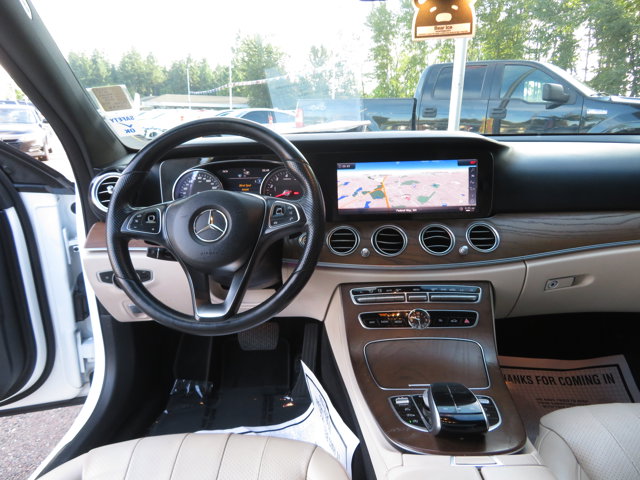 2018 Mercedes Benz E 300 photo 20