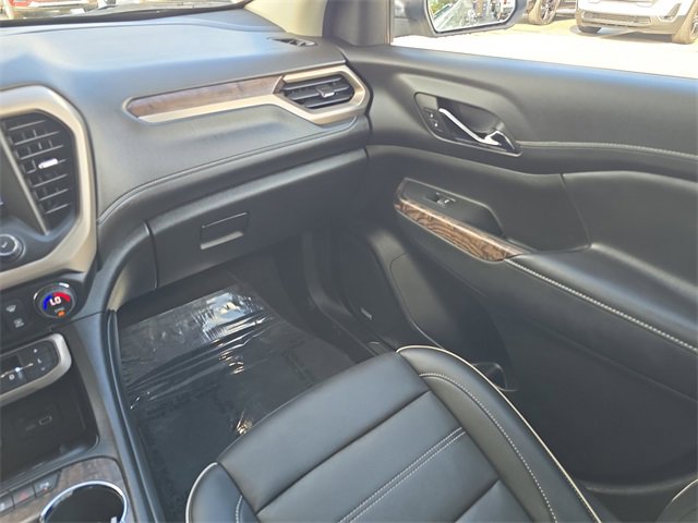 2023 Gmc Acadia Denali photo 12