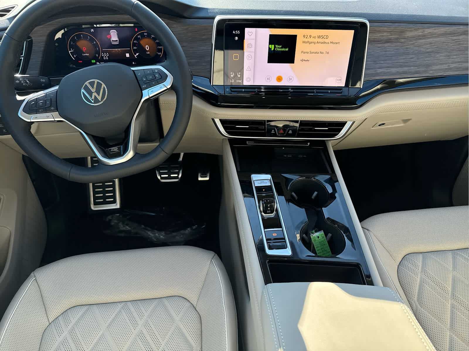 2026 Volkswagen Atlas SEL Premium R-Line photo 21