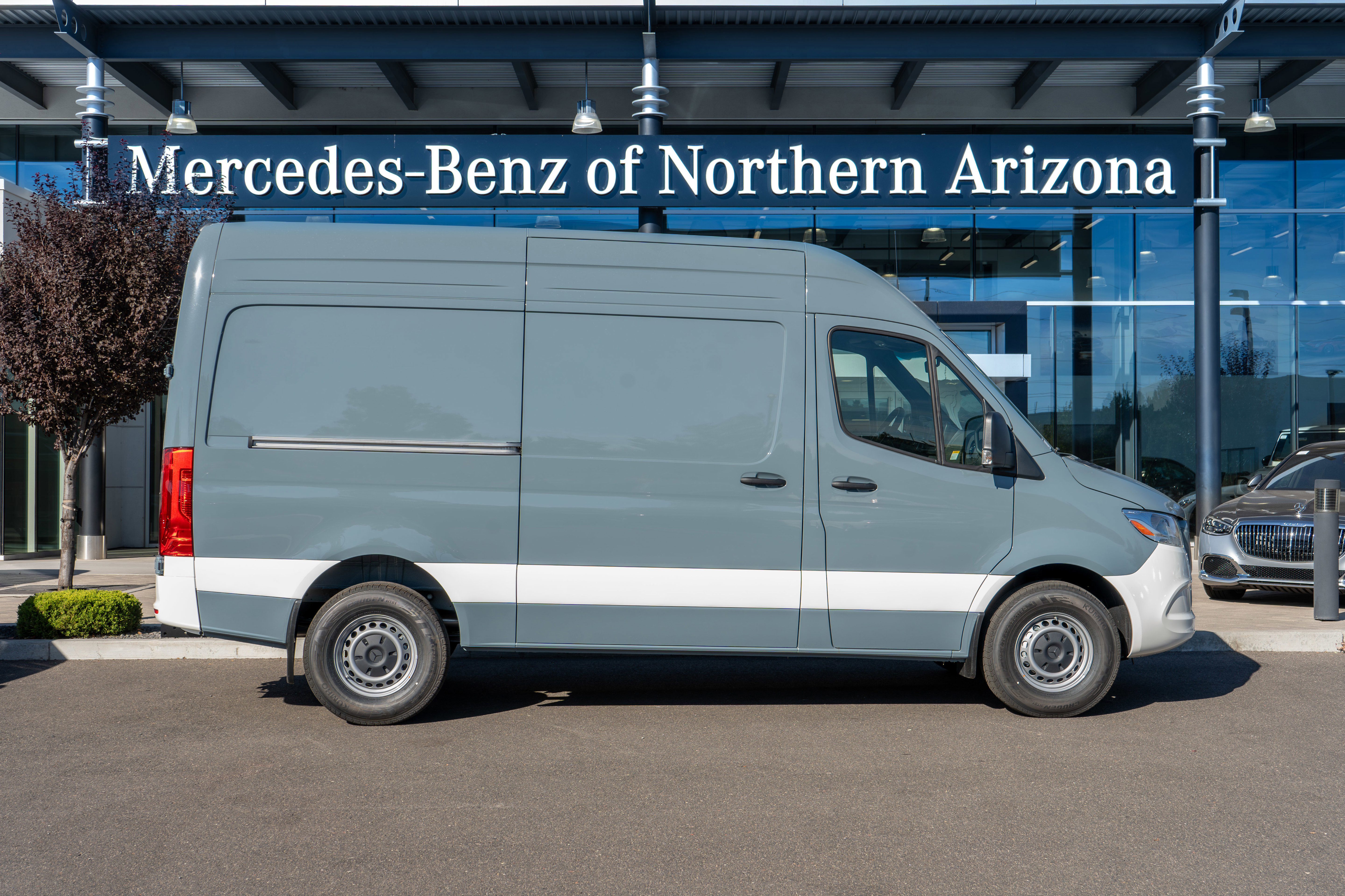 2025 Mercedes-Benz Sprinter Cargo Van Base's photo