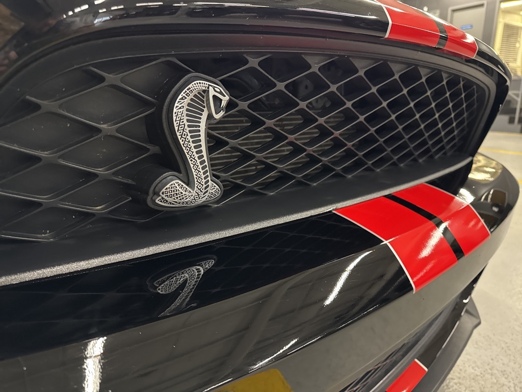 2011 Ford Mustang Shelby GT500 photo 3