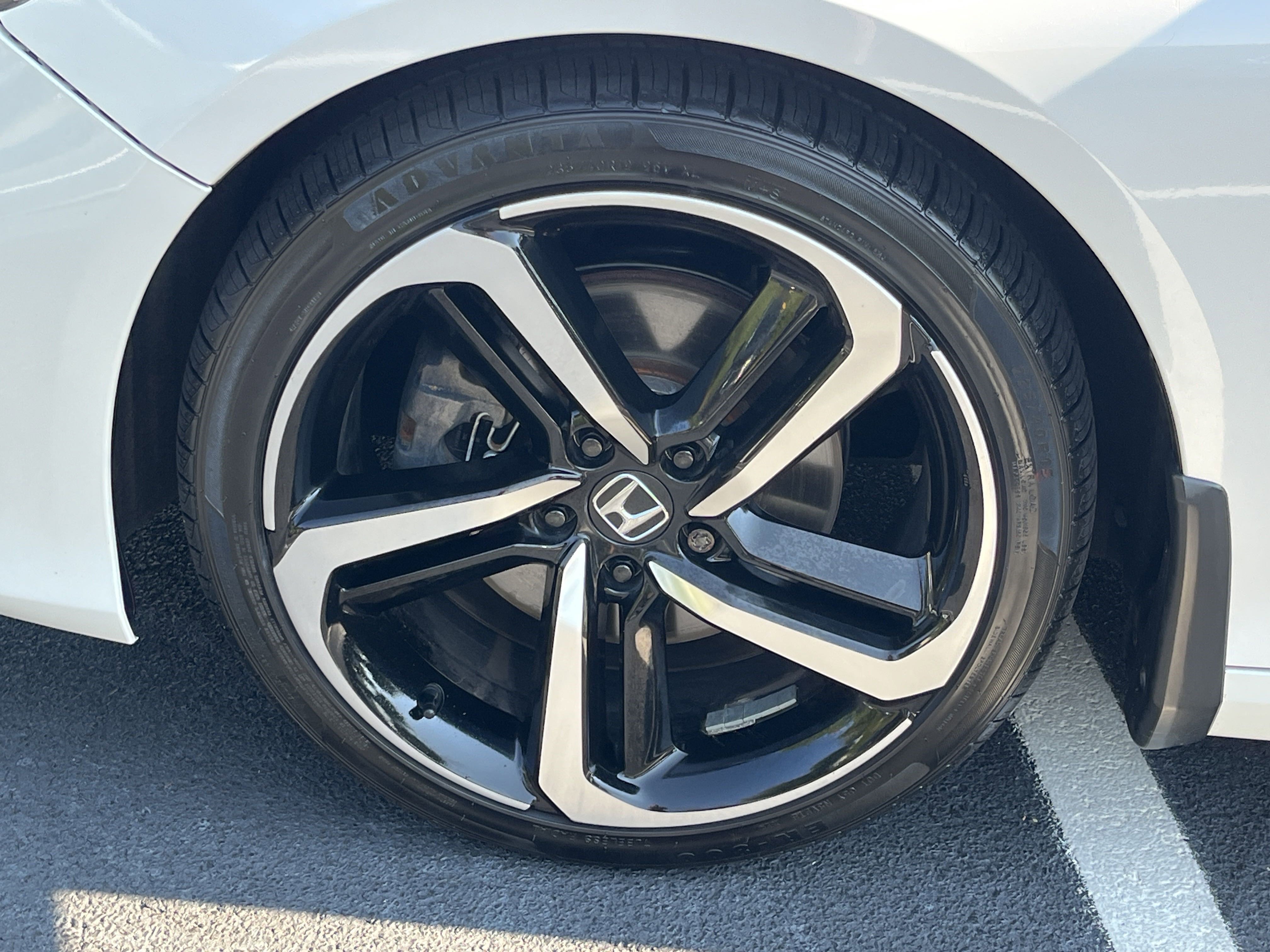 2022 Honda Accord Sport photo 9