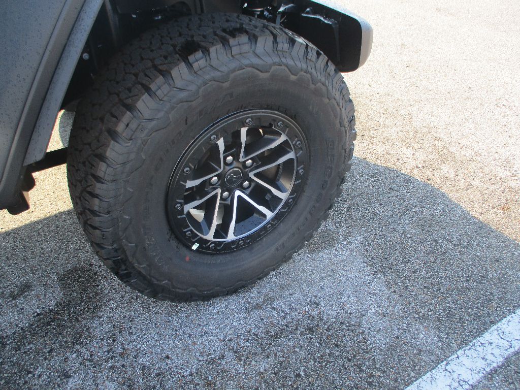2025 Jeep Wrangler Willys photo 18