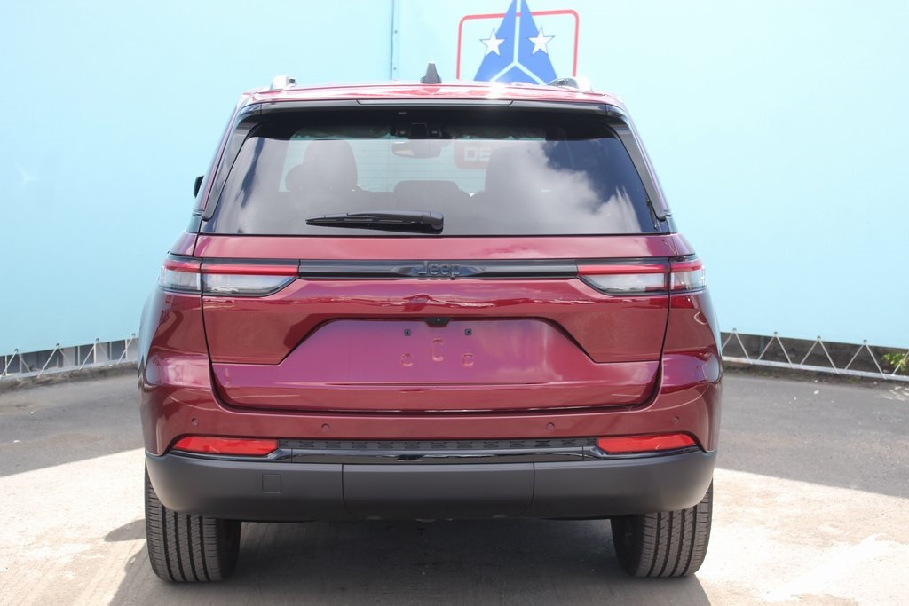 2025 Jeep Grand Cherokee Altitude X photo 2