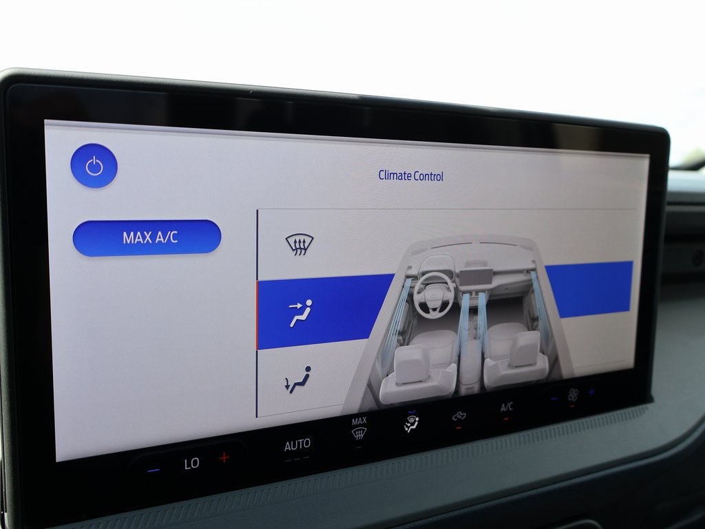 2025 Ford Maverick XLT photo 32