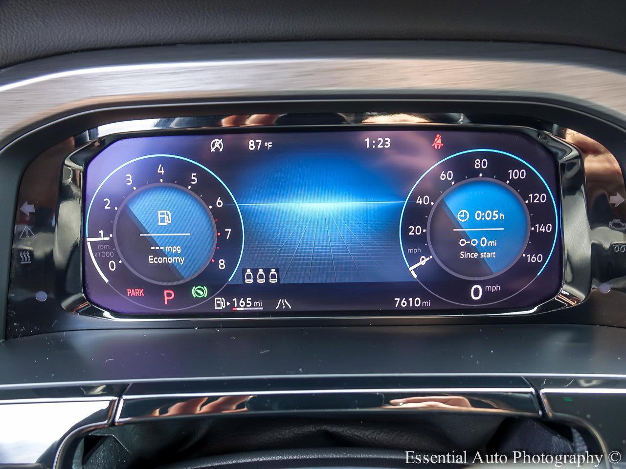 2025 VOLKSWAGEN ATLAS CROSS SPORT - Image 10