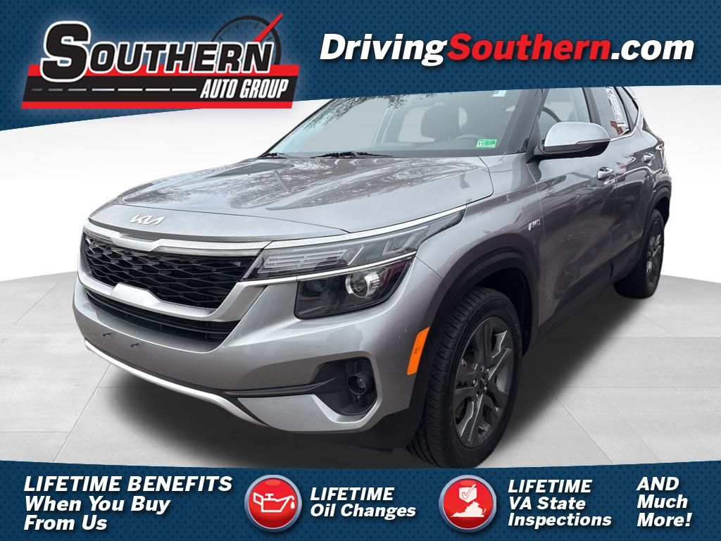 2023 Kia Seltos S's photo