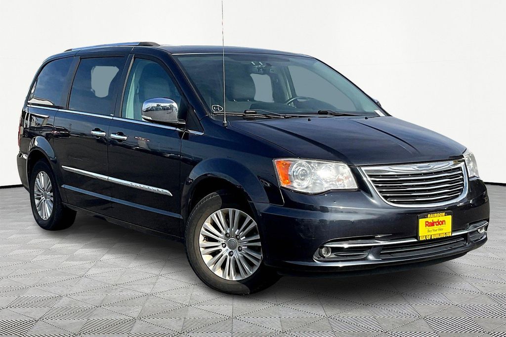 2013 Chrysler Town & Country