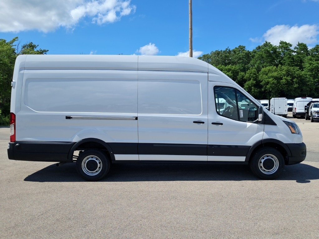 2025 Ford Transit Cargo Van photo 4