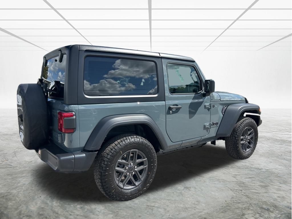 2025 Jeep Wrangler Sport S photo 4