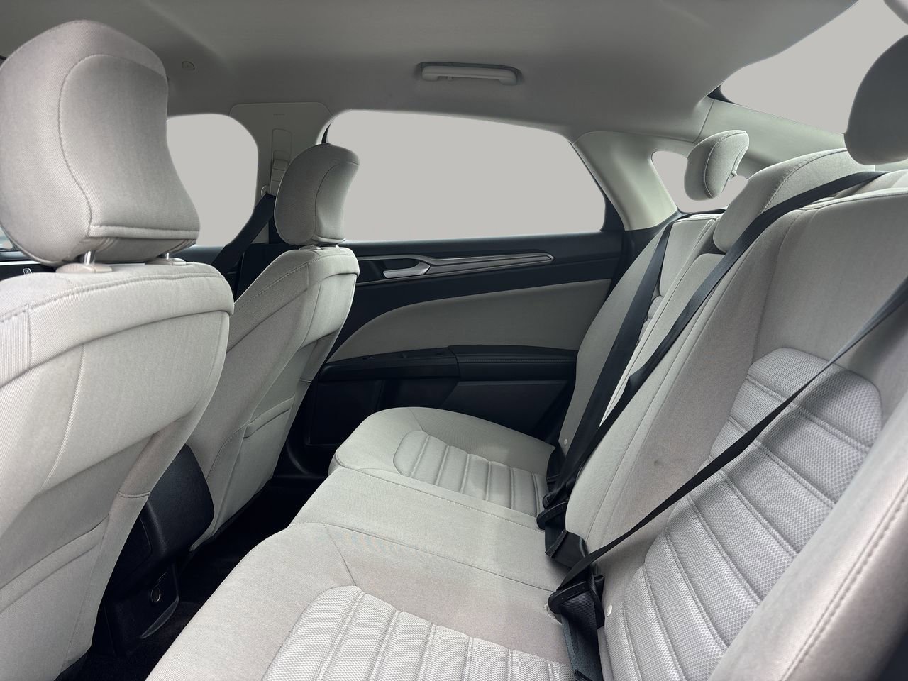 2018 Ford Fusion Hybrid S photo 15
