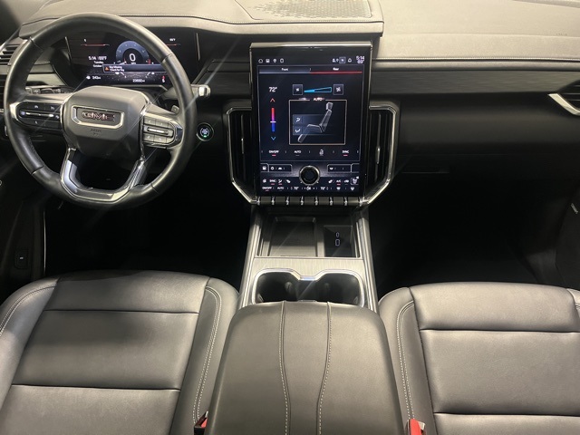 2024 Gmc Acadia Elevation photo 2
