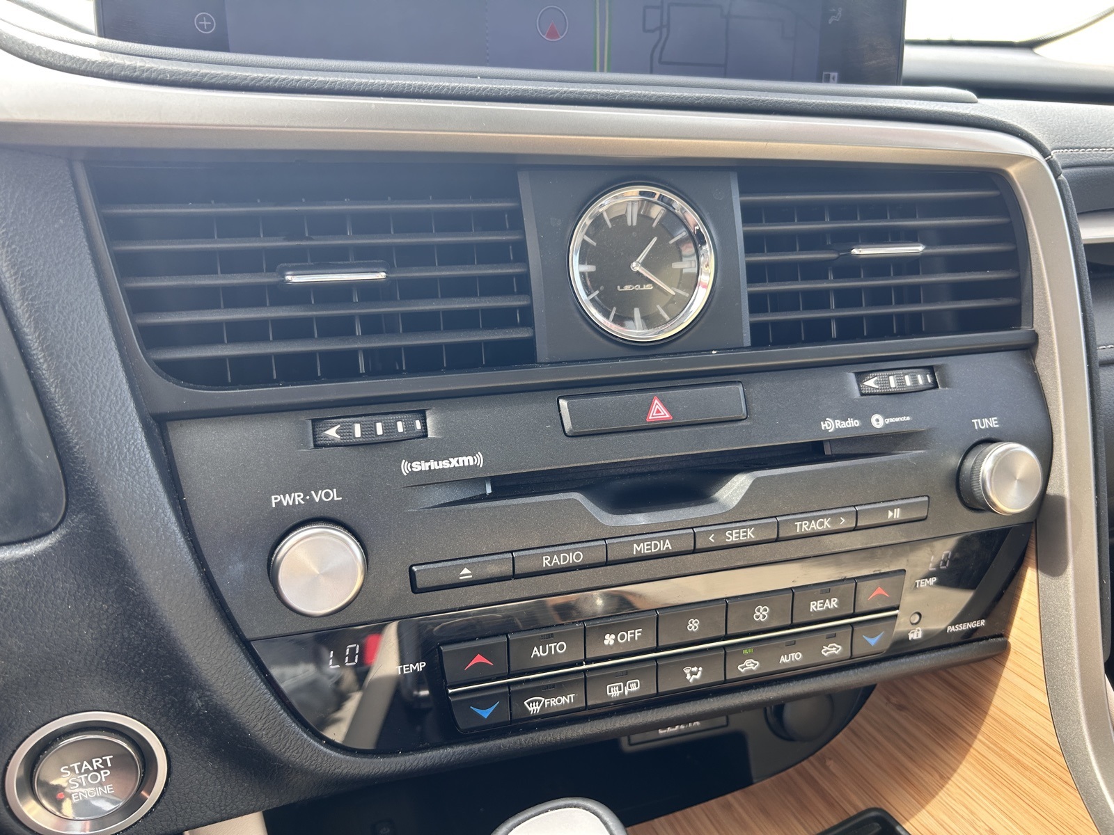 2022 Lexus RX 350L photo 34