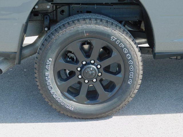 2025 Ram 2500 Laramie photo 9