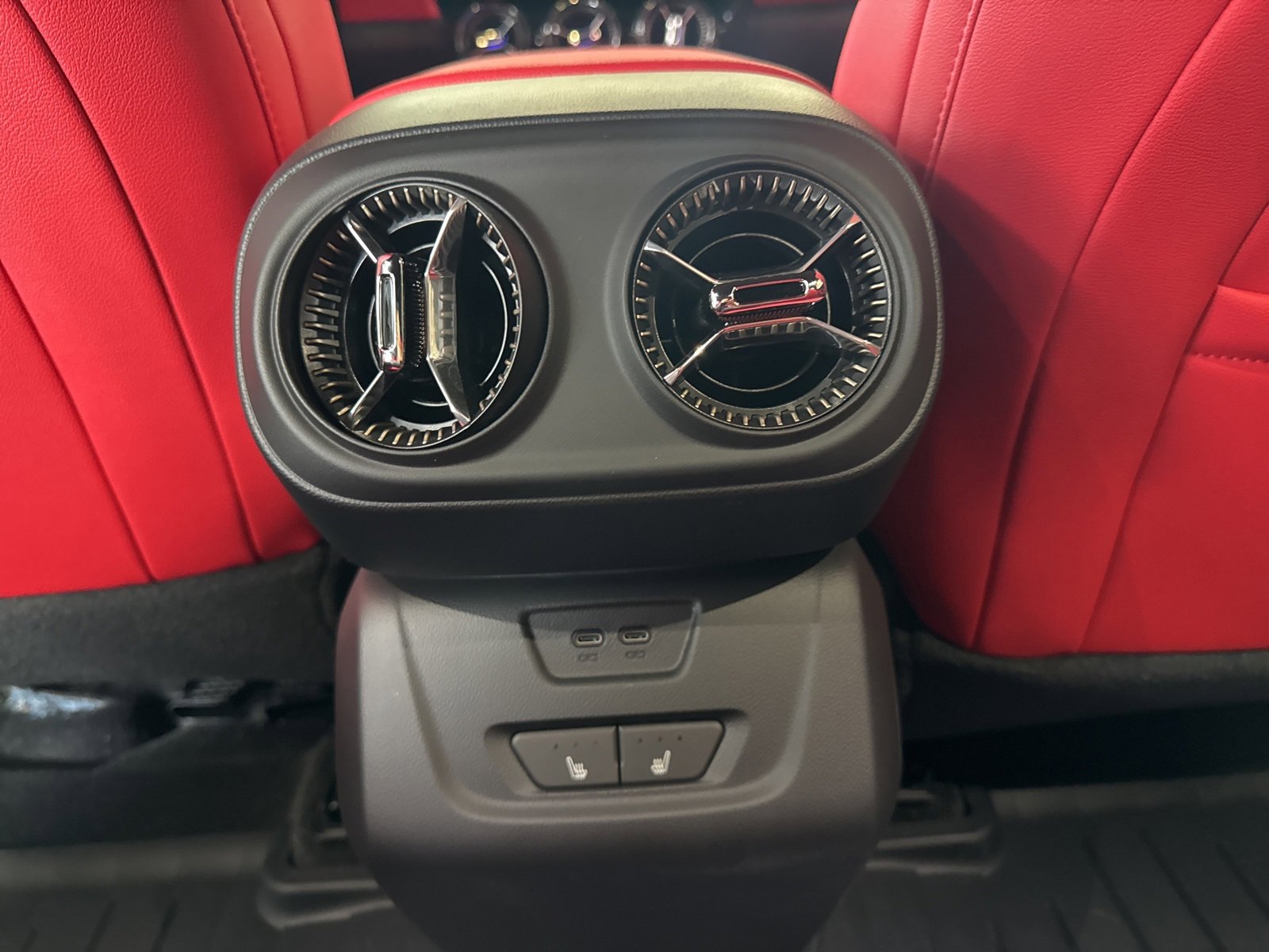 2026 Chevrolet Blazer EV photo 12